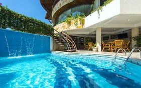 Divi-Divi Praia Hotel